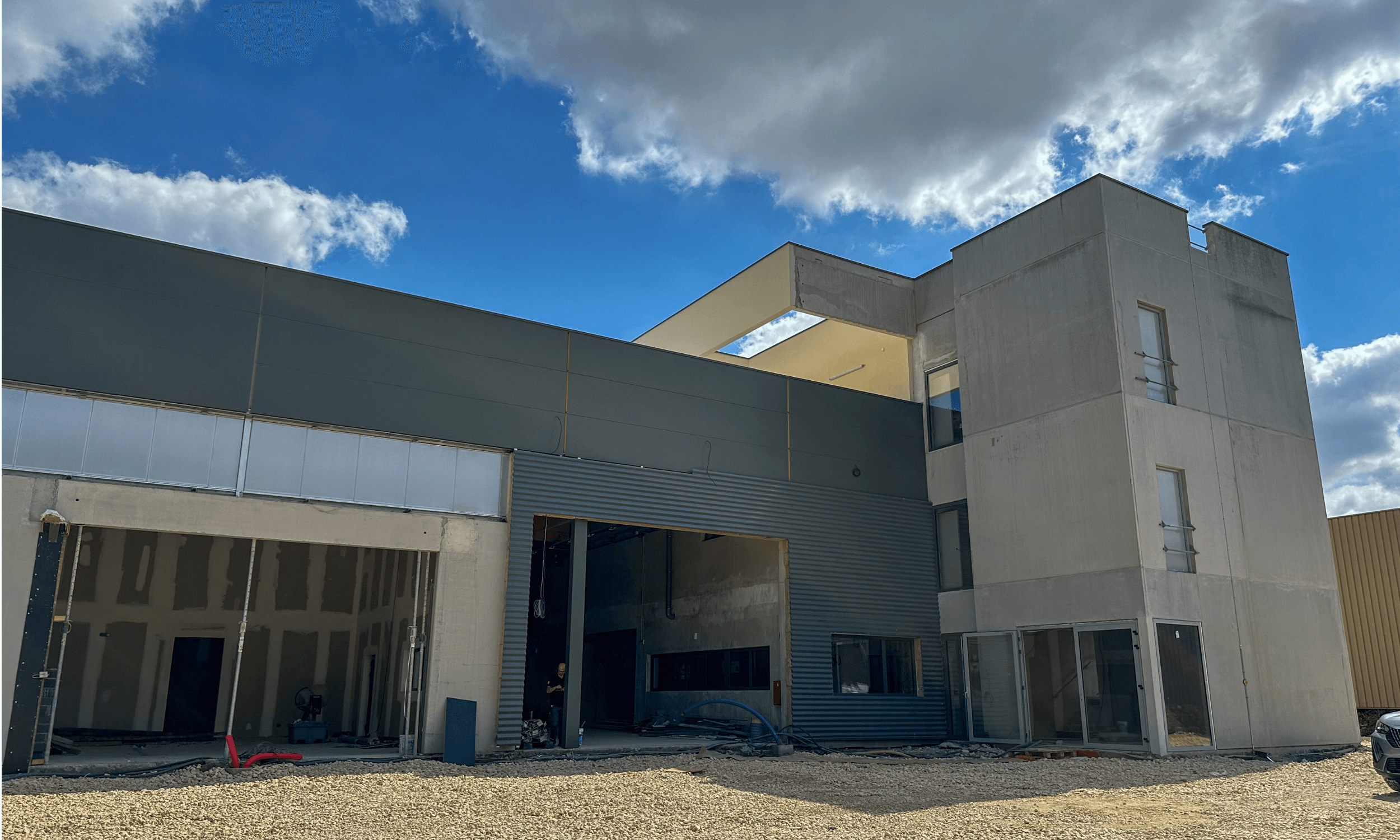 Vue extérieure du chantier de la future caserne de Metz