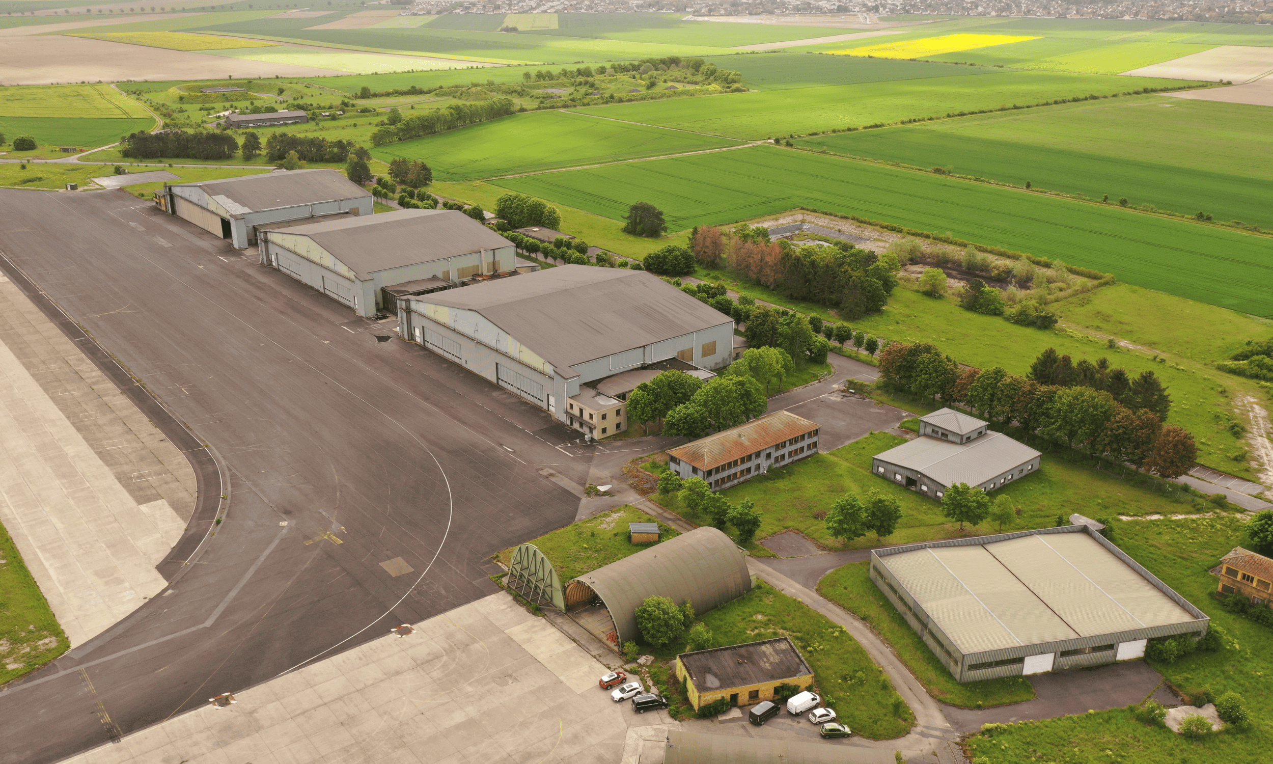 Vue aérienne de la base BA112